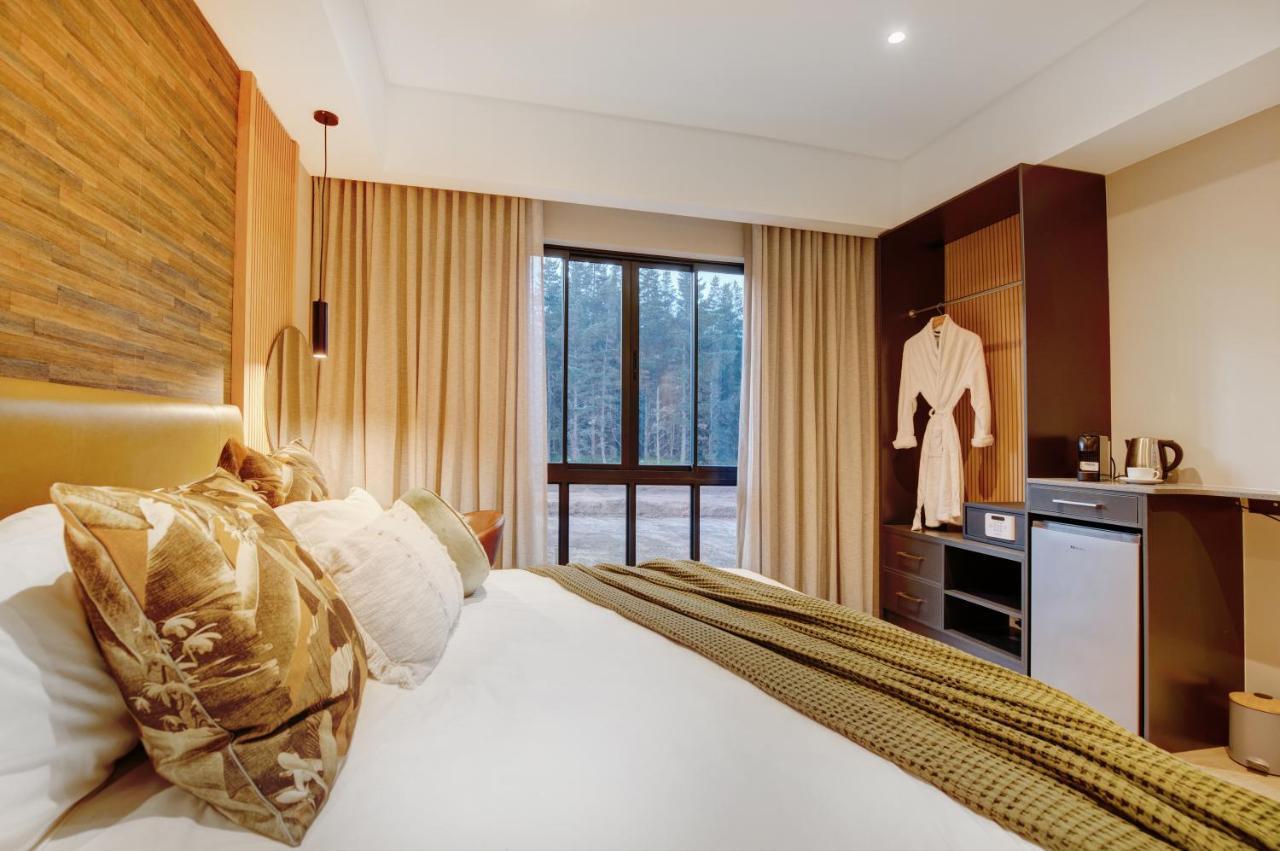 ג'ורג' The Hawthorn Boutique Hotel מראה חיצוני תמונה